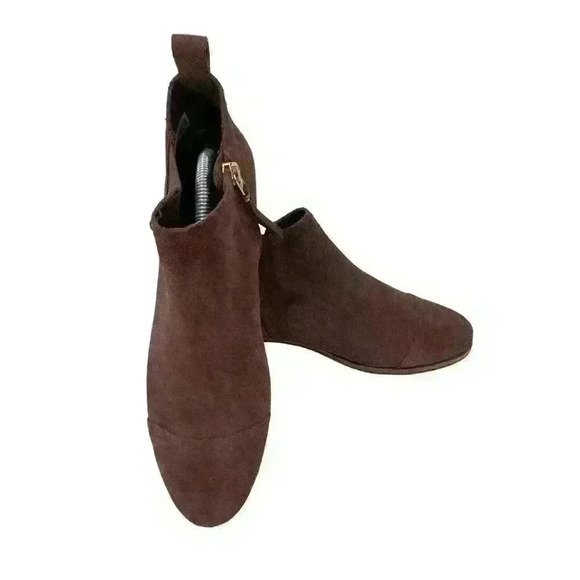 TOMS Reese Chelsea Casual Round Toe Booties Womens Forest Brown Size 11 - Picture 1 of 15